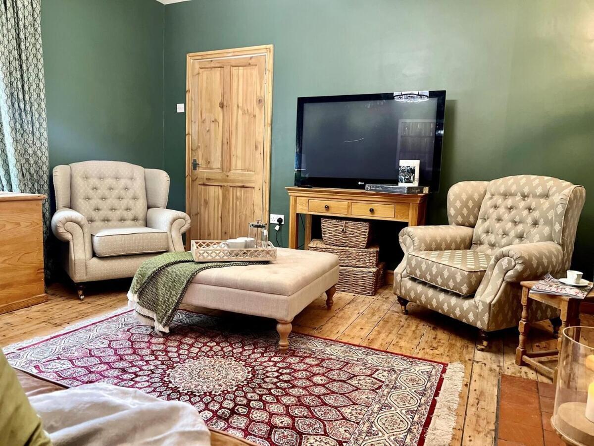 6 - Central Location - Entire House - Free Parking 머티르티드필 외부 사진